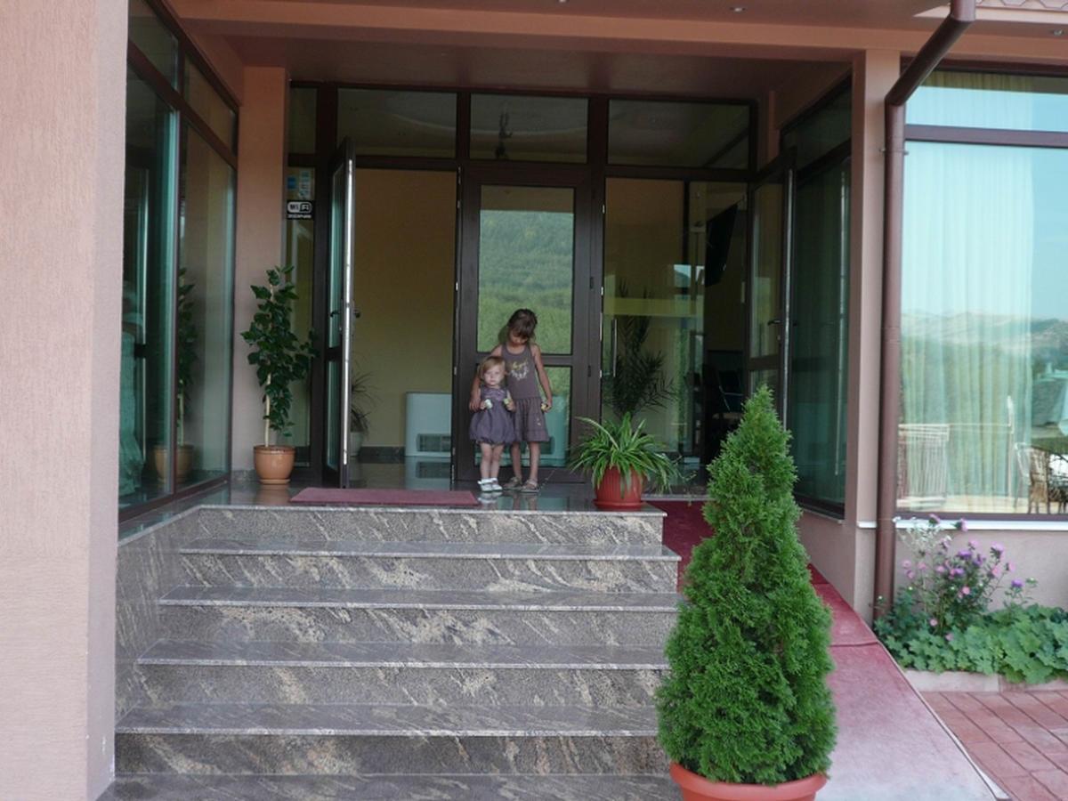 Hotel Time Out-Sandanski Exterior photo