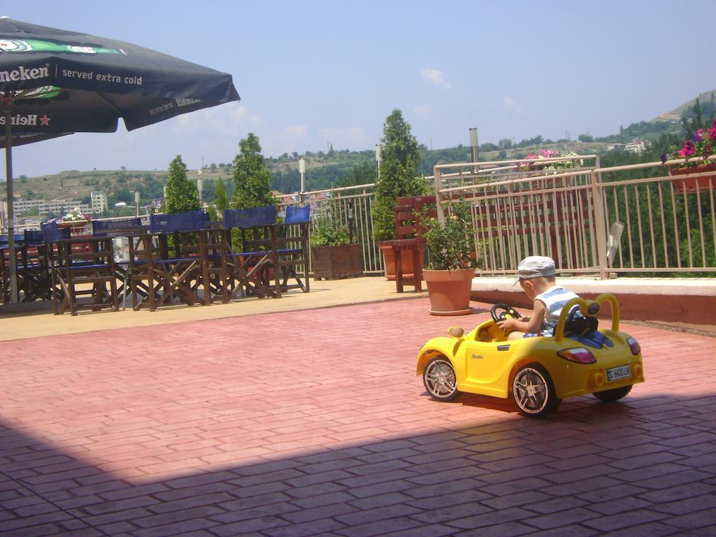 Hotel Time Out-Sandanski Exterior photo
